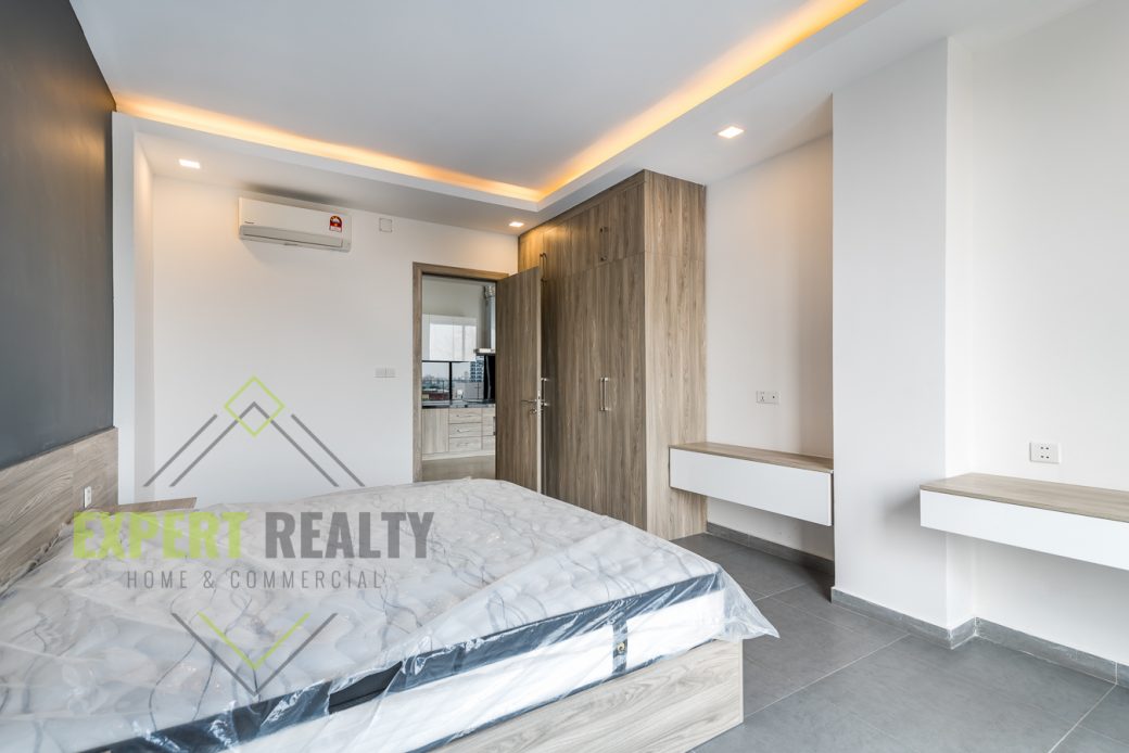 Apartment For Rent In Phnom Penh-11