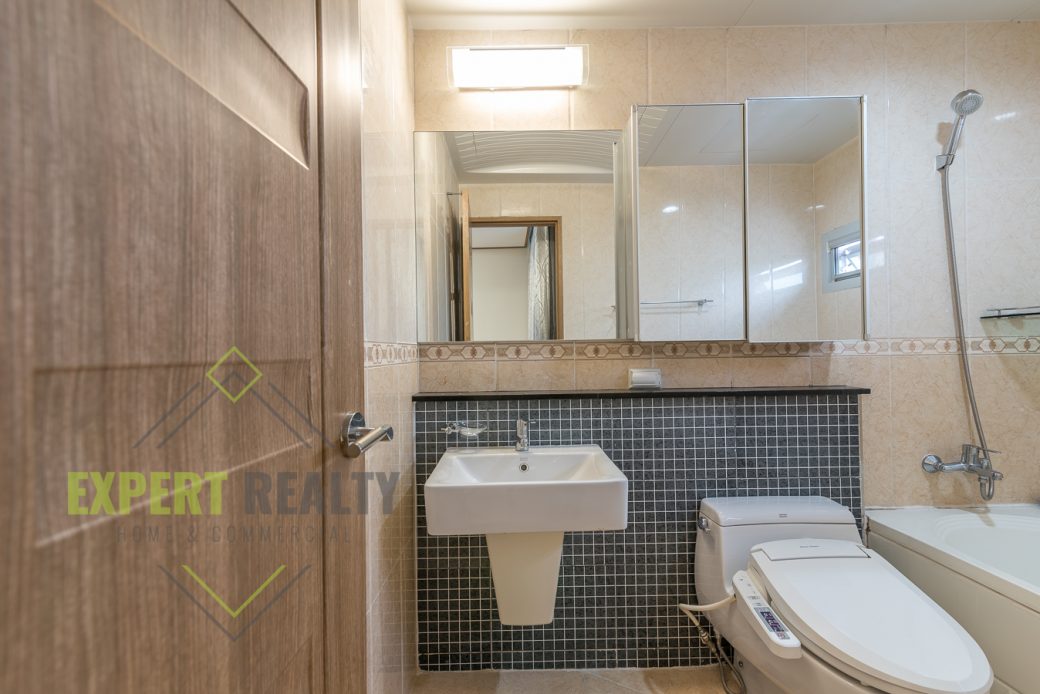 Apartment For Rent In Phnom Penh-12