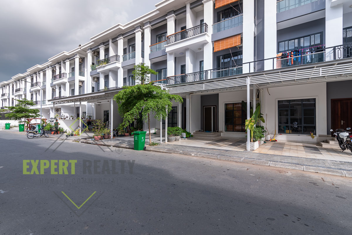 House For Rent In Phnom Penh Villa Town 4 Bedroom Townhouse
