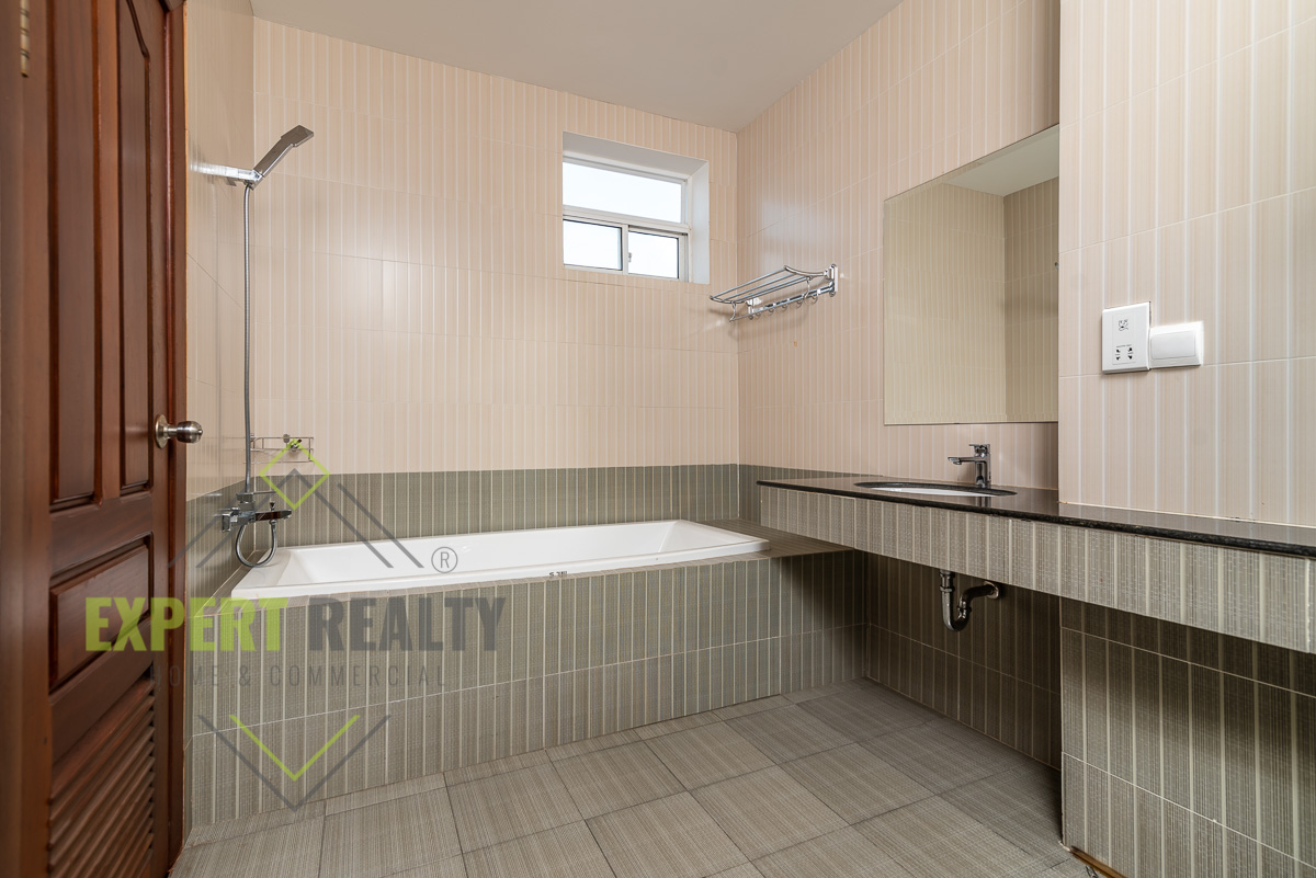 Apartment For Rent In Cambodia Daun Penh Area 2 Bedroom with Gym and Pool Expert Realty