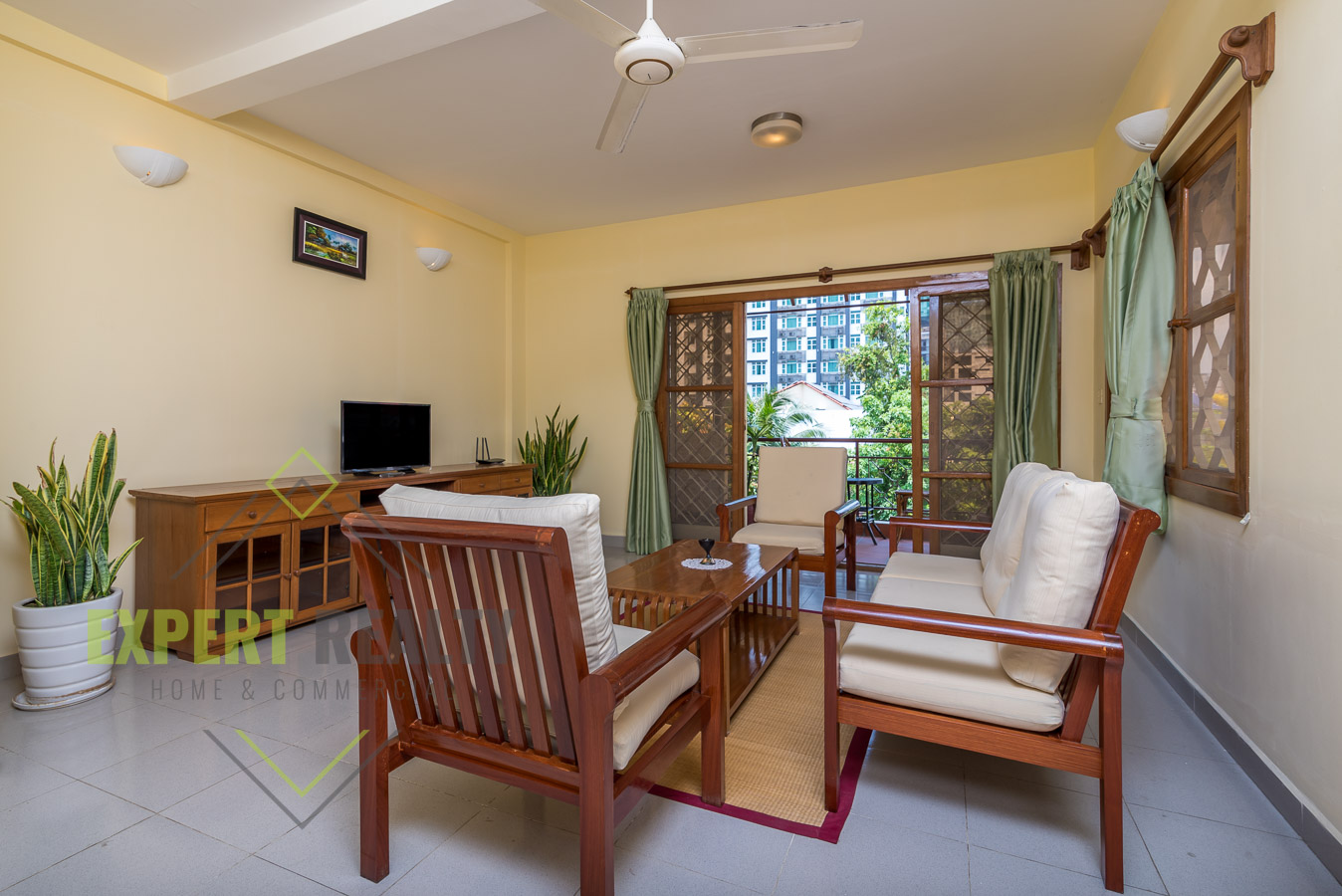Apartment For Rent In Phnom Penh | BKK1 Area | 1 Bedroom - Expert